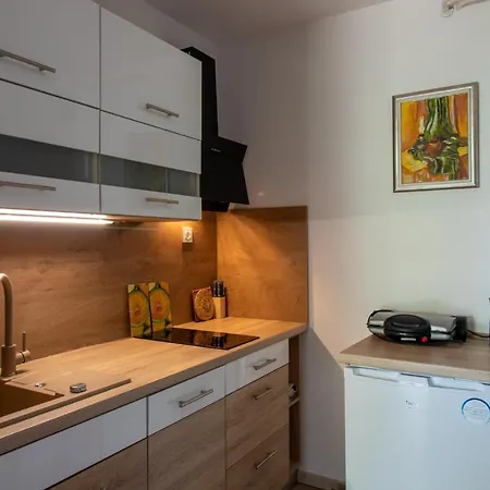 Apartment Olive Garden & Sea *