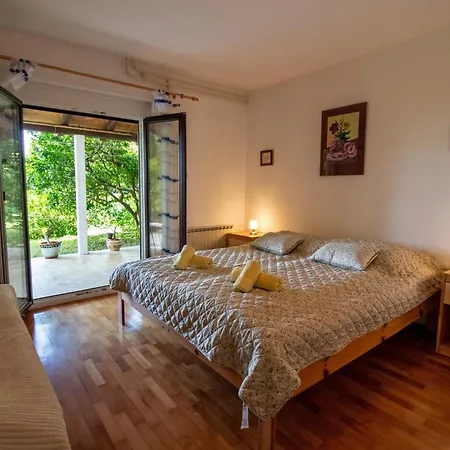 Apartment Olive Garden & Sea Portoroz